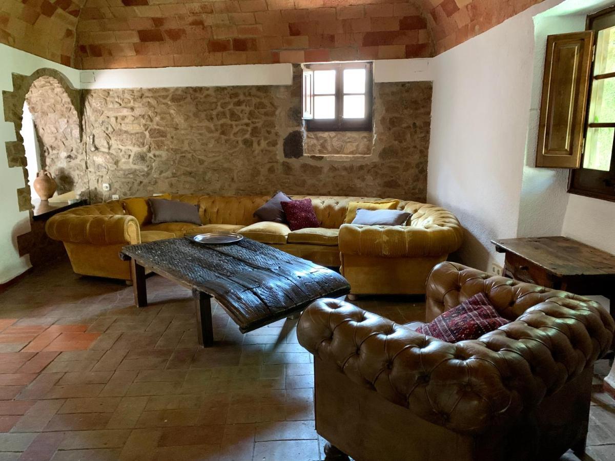 Els Racons Del Fort Castle In Wine Territory Capmany Exterior photo