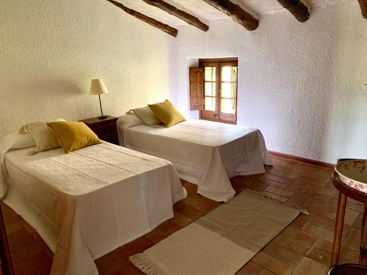 Els Racons Del Fort Castle In Wine Territory Capmany Exterior photo