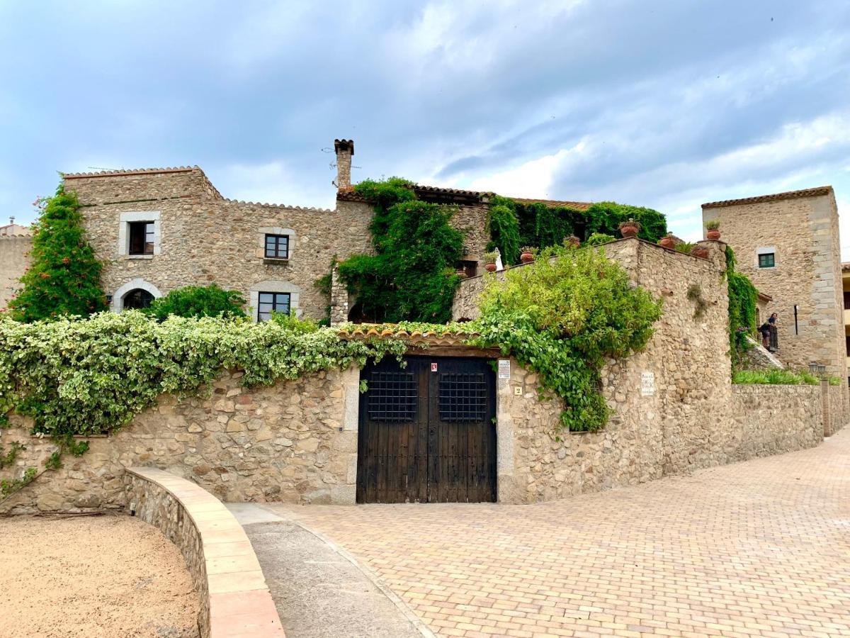 Els Racons Del Fort Castle In Wine Territory Capmany Exterior photo